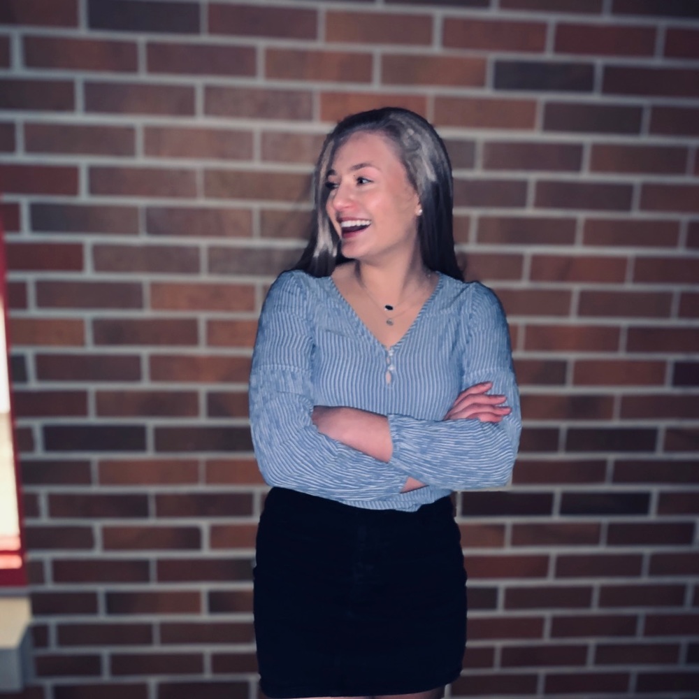 Meet your Posher, Isabella